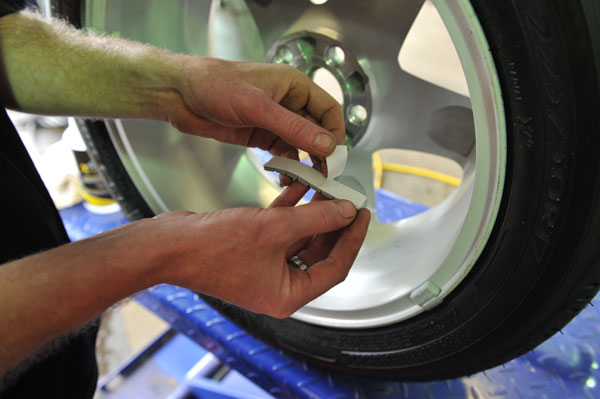R 5 x Adhesive Car Truck Tire Wheel Balancing Weights Strips 2.1 oz 60g SODIAL